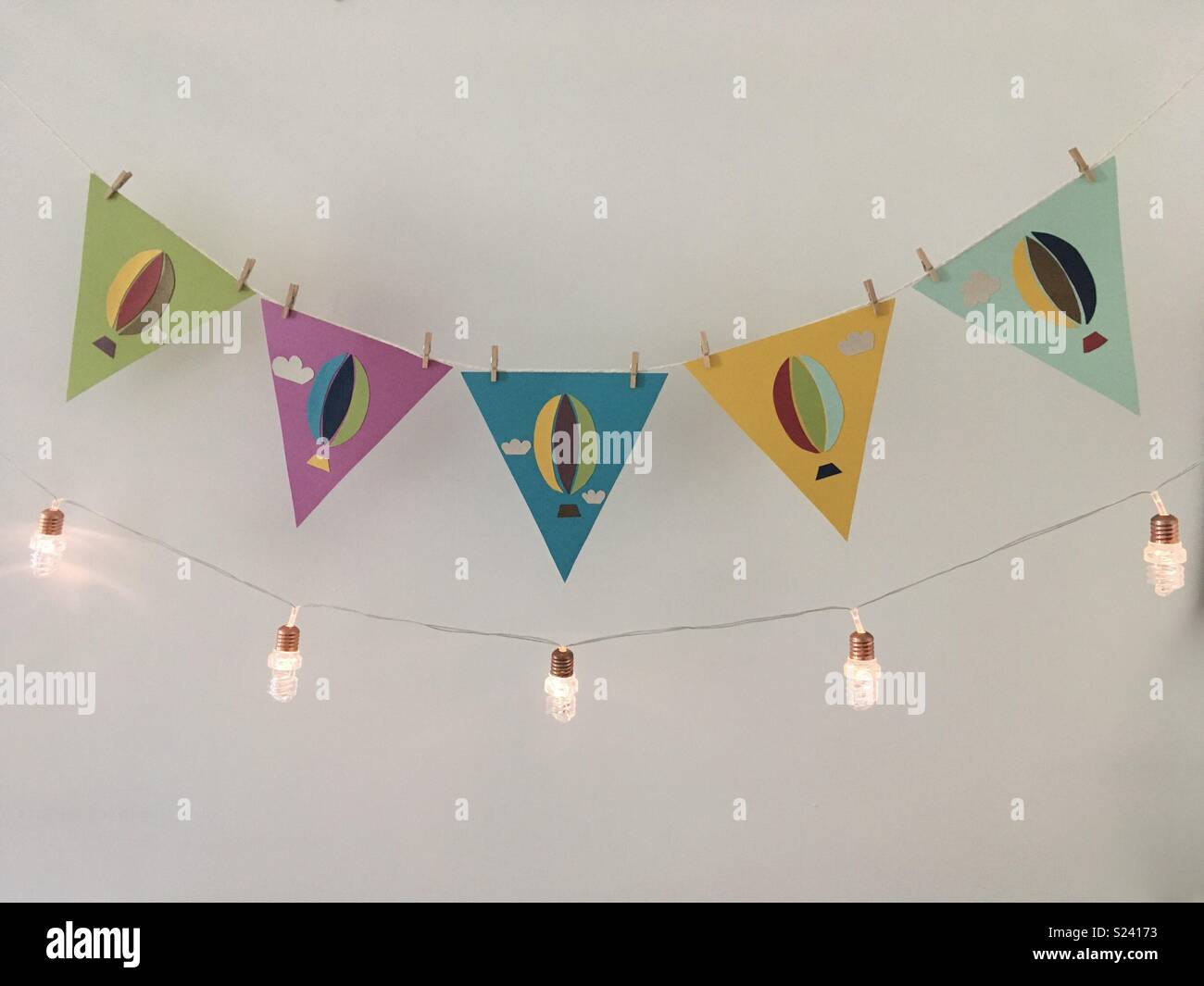 hot air balloon lights for nursery