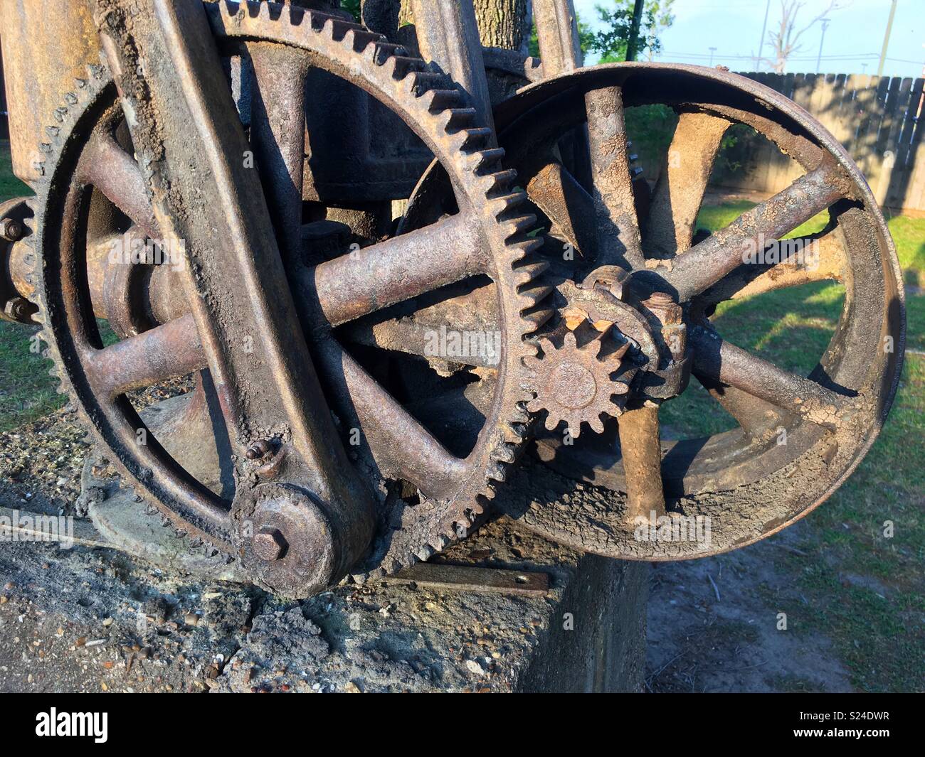 Gears and wheels hires stock photography and images Alamy