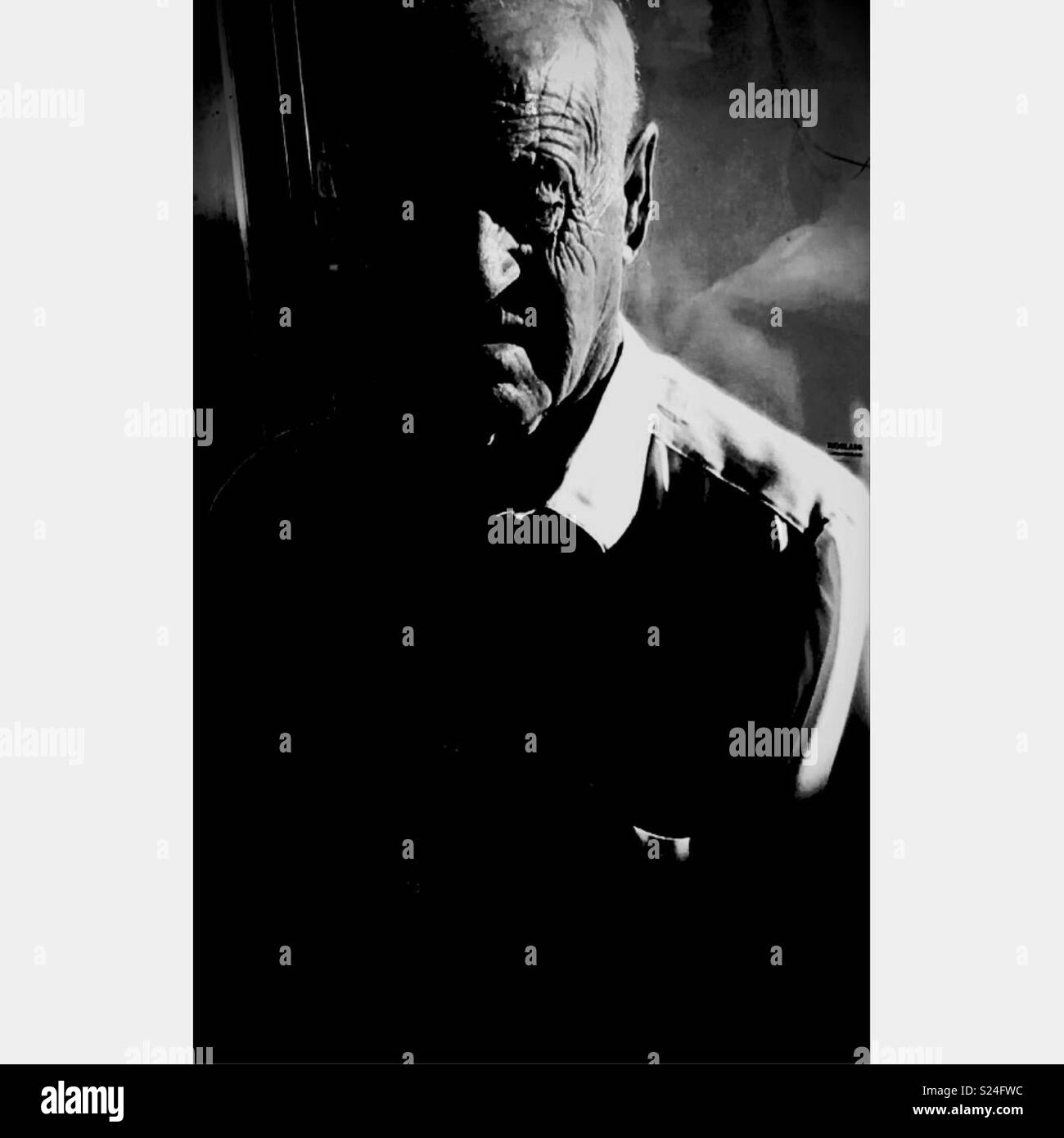Old man oldman Black and White Stock Photos & Images - Alamy
