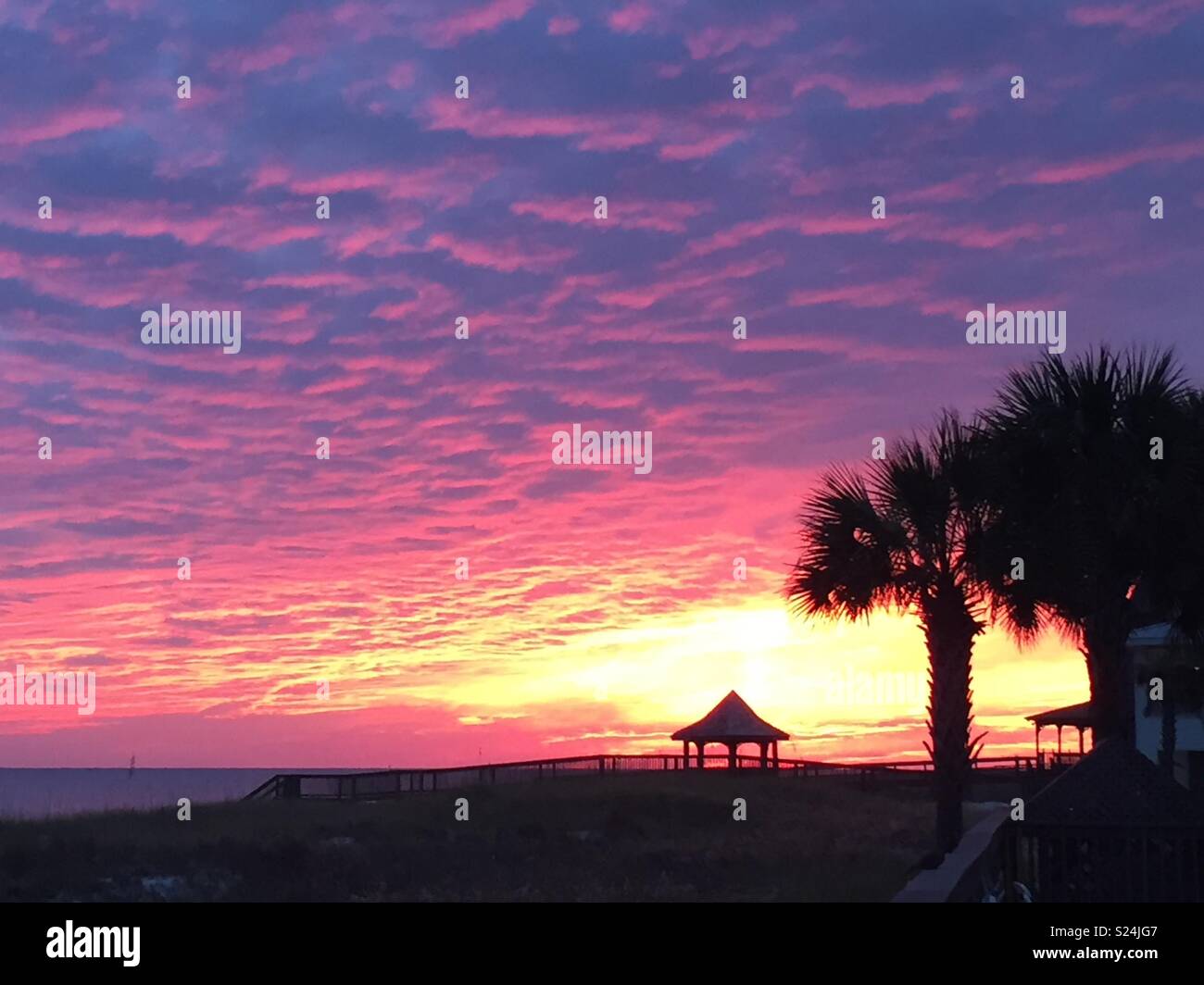 Sky sunset beach hi-res stock photography and images - Alamy