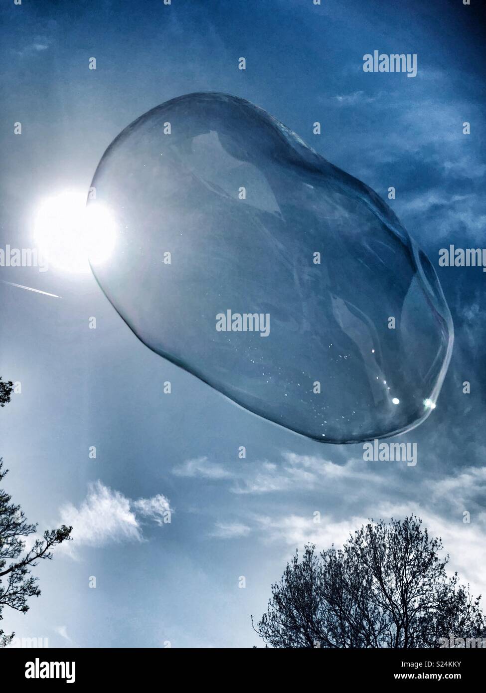 Bubble Kerchief in Sky