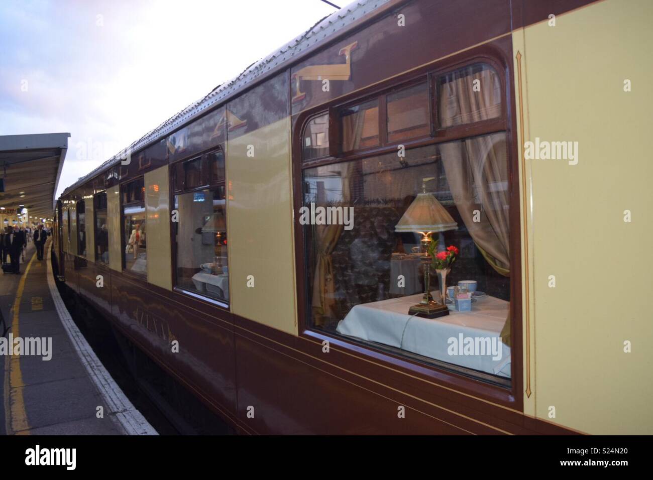 Belmond british pullman train hi-res stock photography and images - Alamy