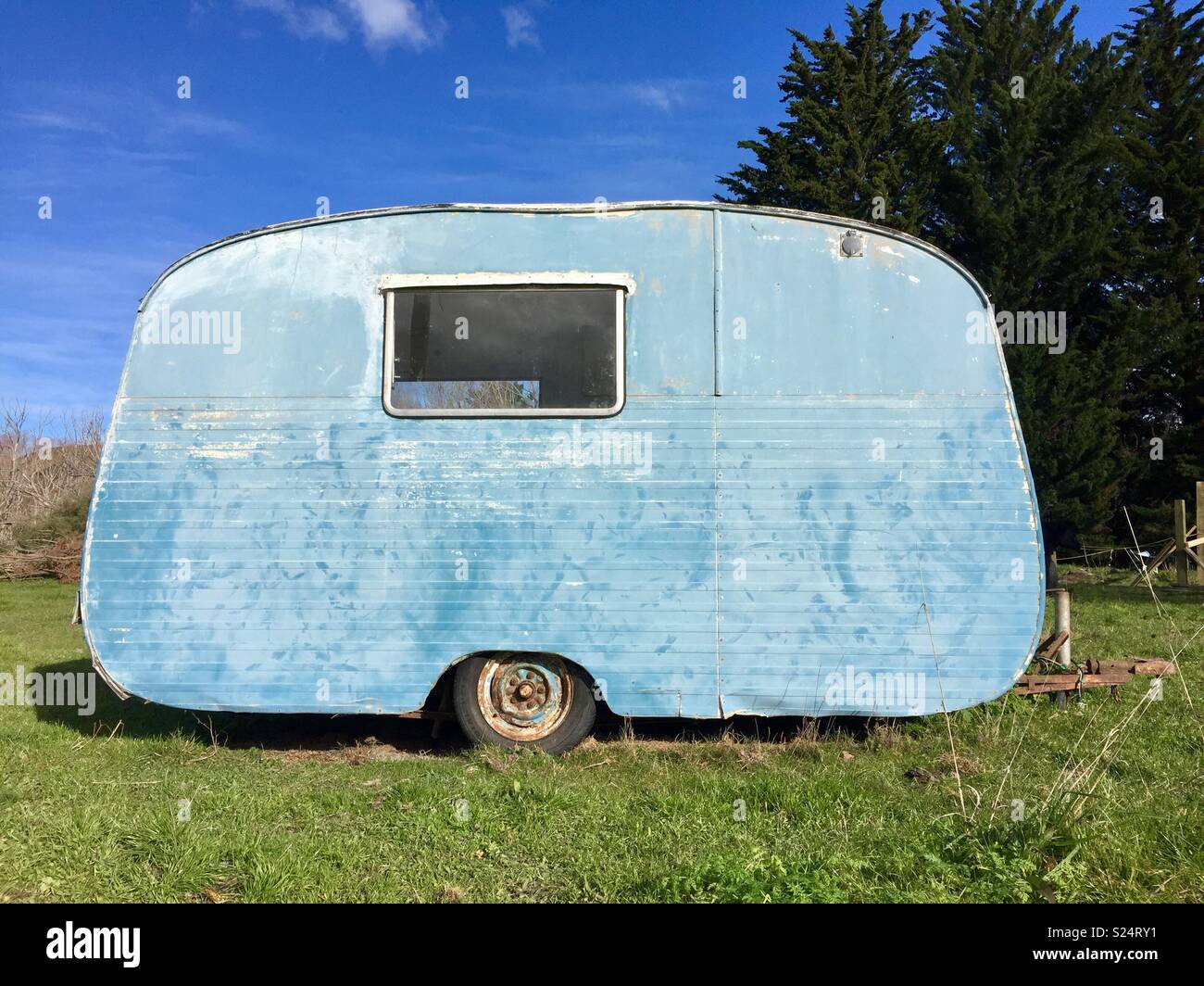 Caravan new zealand hires stock photography and images Alamy