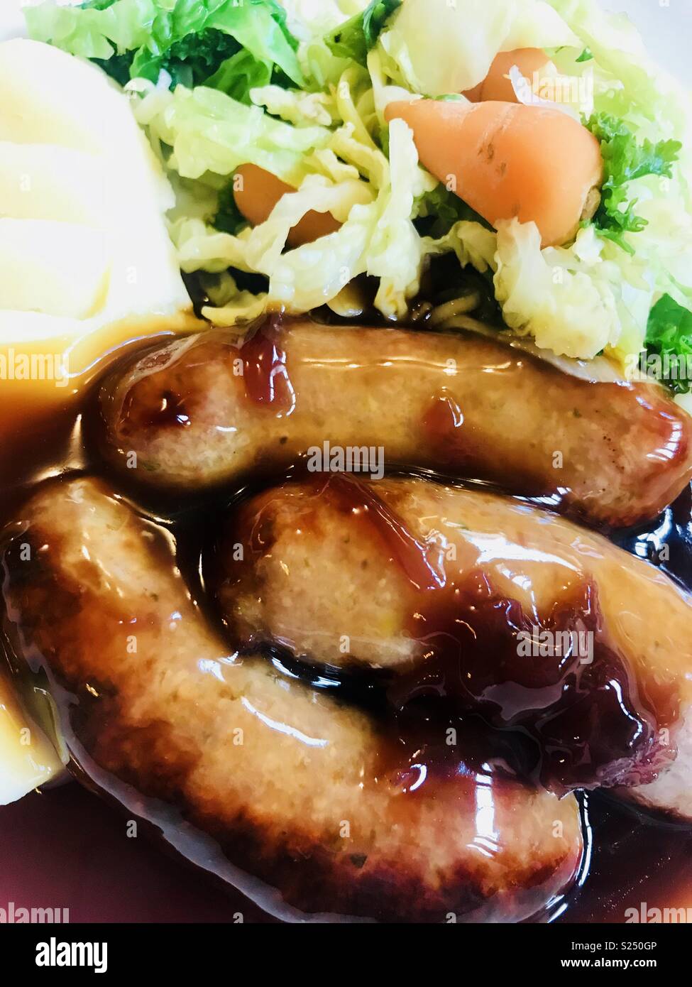 Sausage and mashed potato with seasonal vegetables Stock Photo Alamy