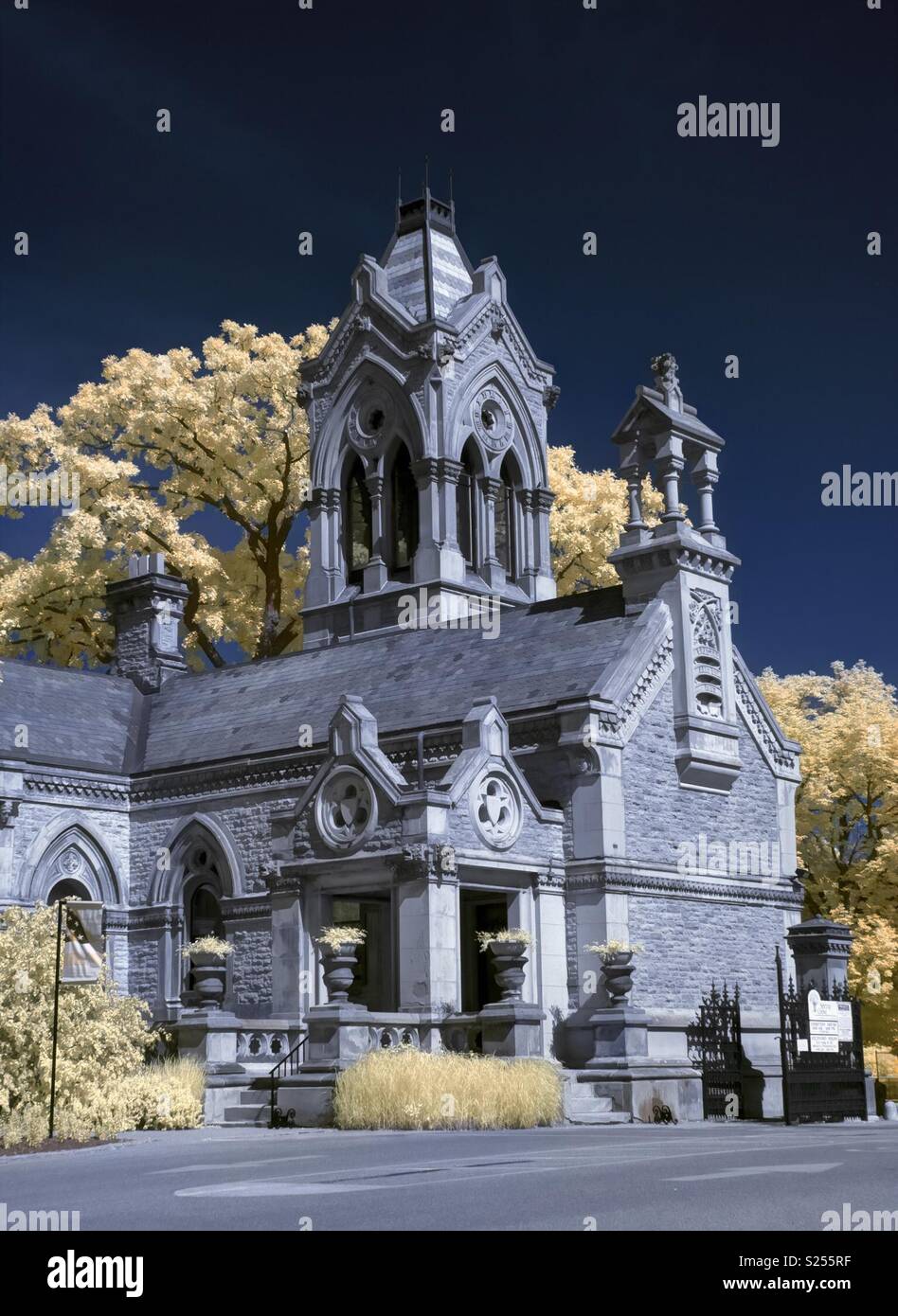 Gatehouse, Spring Grove Cemetery, Cincinnati Ohio Stock Photo
