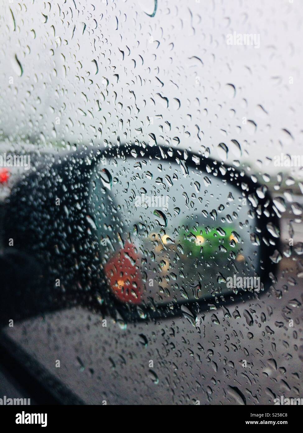 Stuck in rainy traffic hires stock photography and images Alamy