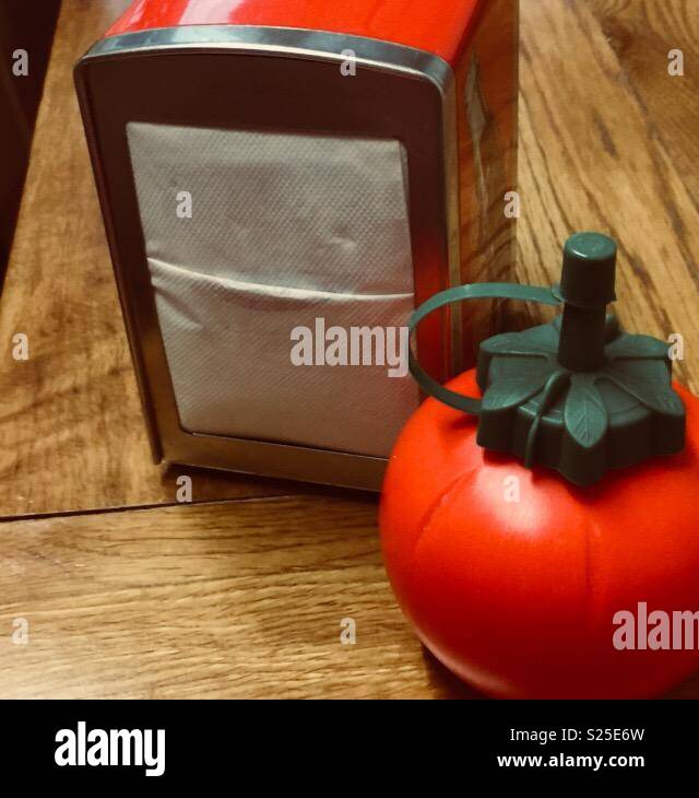 Tomato shaped tomato sauce bottle hires stock photography and images