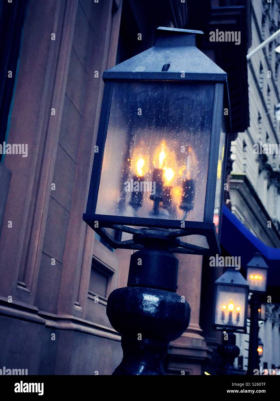 Vintage gas light lamp with electric bulbs, USA Stock Photo Alamy