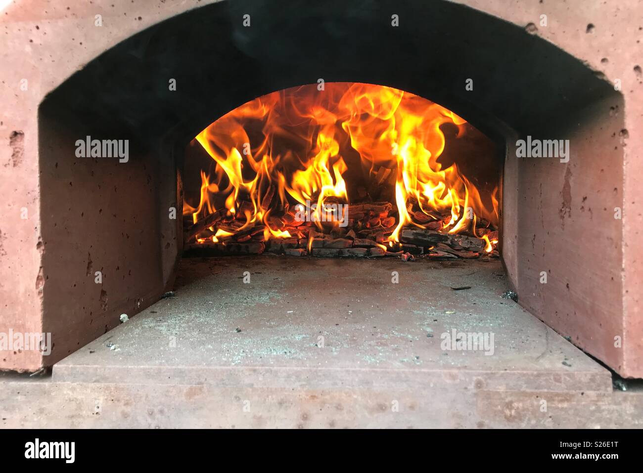 Pizza oven fire Stock Photo Alamy
