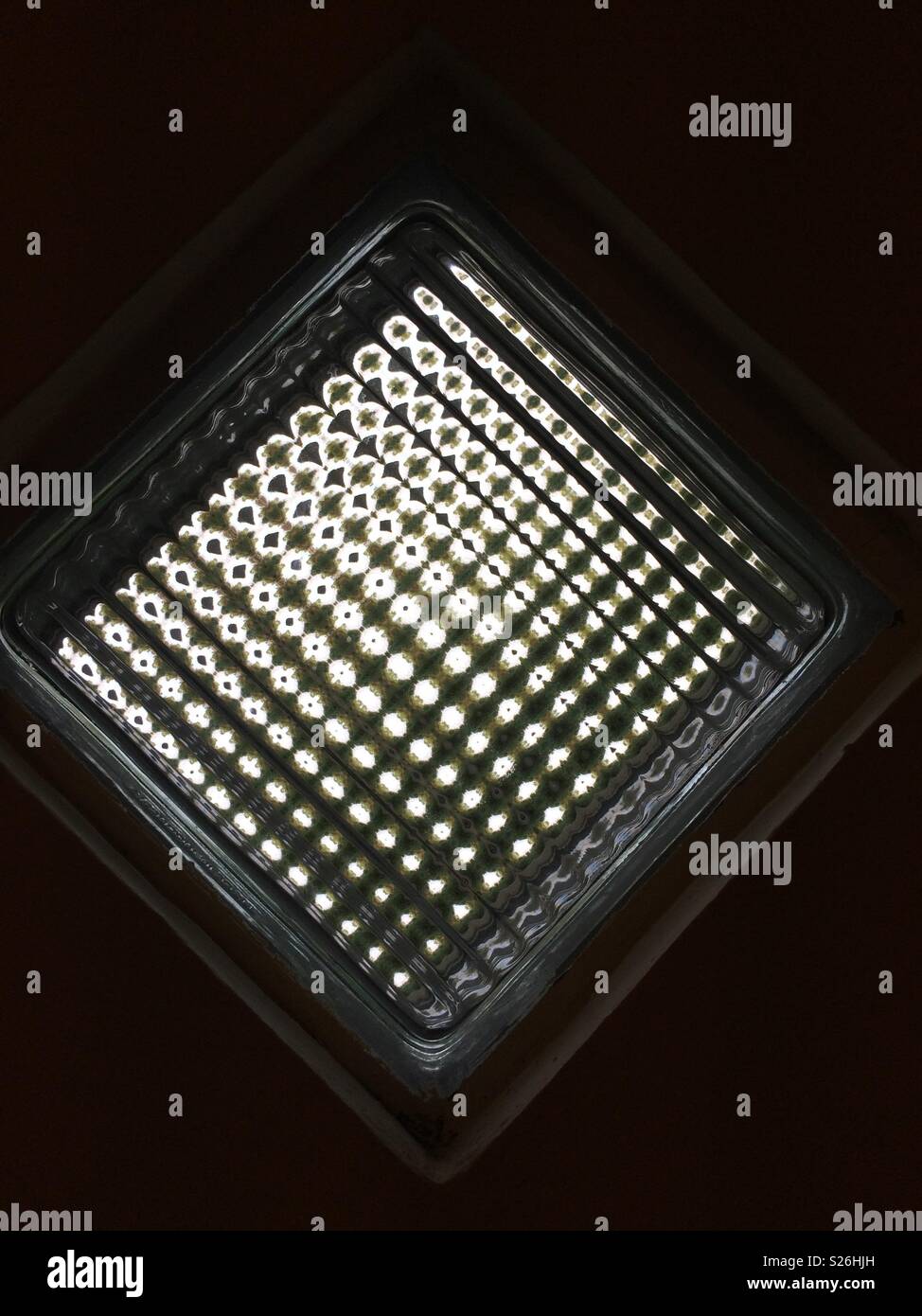 Diamond glass window hi-res stock photography and images - Alamy