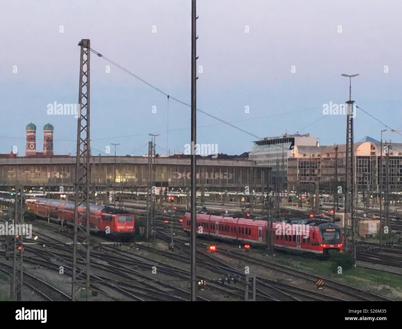 Munchen Hauptbahnhof Stock Photos Munchen Hauptbahnhof Stock