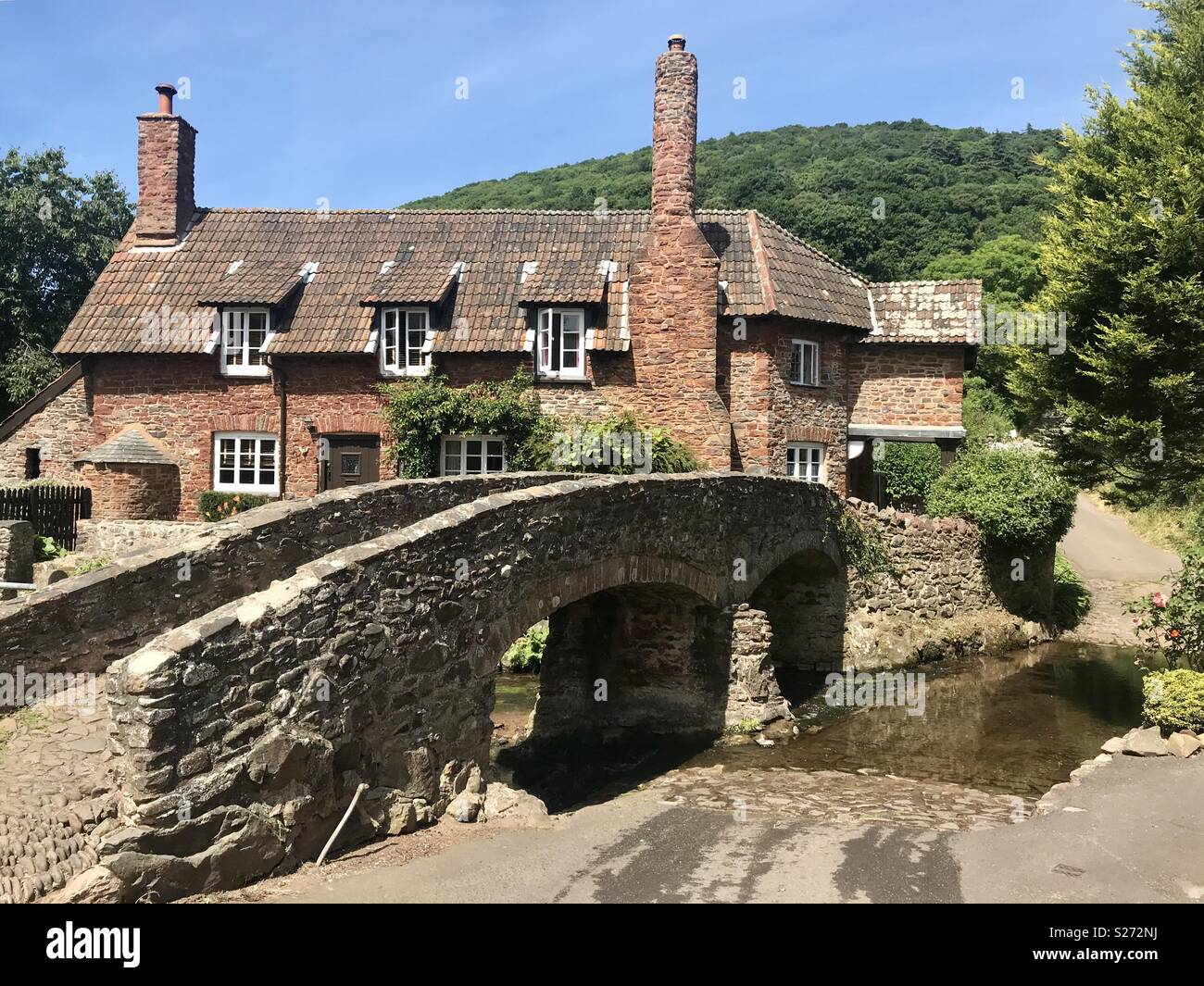 Pack horse bridge allerford Devon Stock Photo Alamy