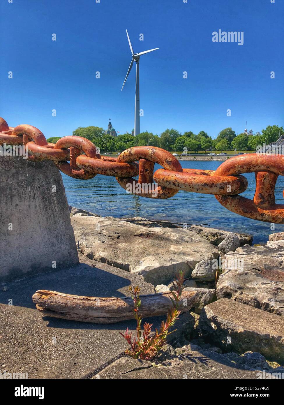 A rusted chain link on the shores of Lake Ontario in Toronto. - Smartphone Captured Stock Image