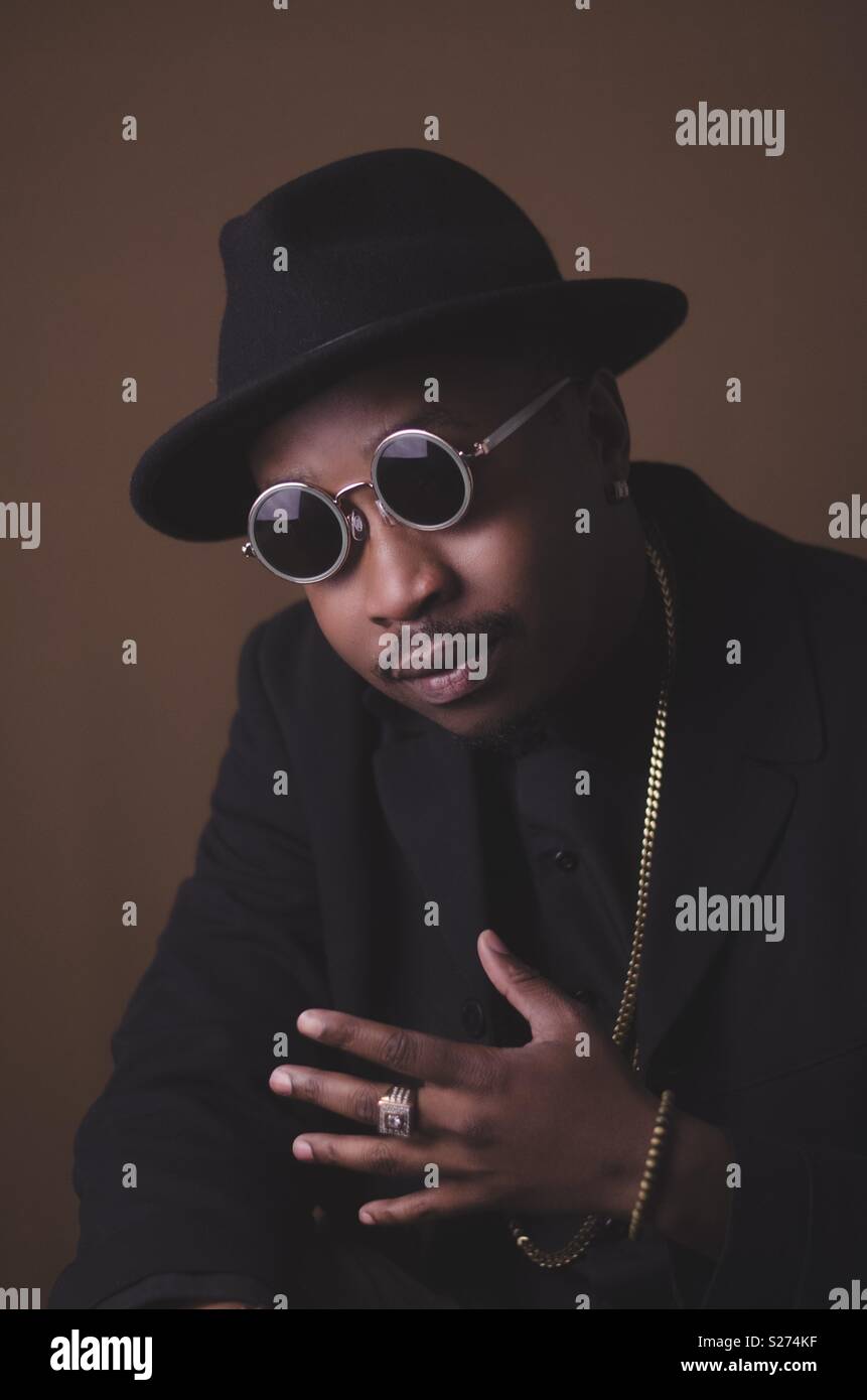 Fashion statements hires stock photography and images Alamy