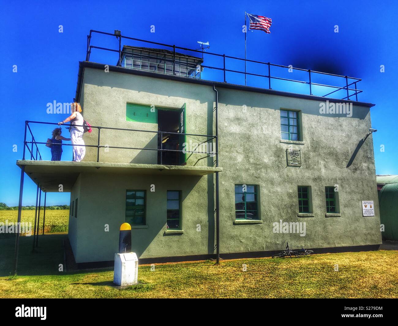 Airfield control tower museum which was restored in memory of of the 390TH bomb group (H) and all United States 8TH Army Air Force units 1942-1945, Parham, Suffolk, England. Stock Photo