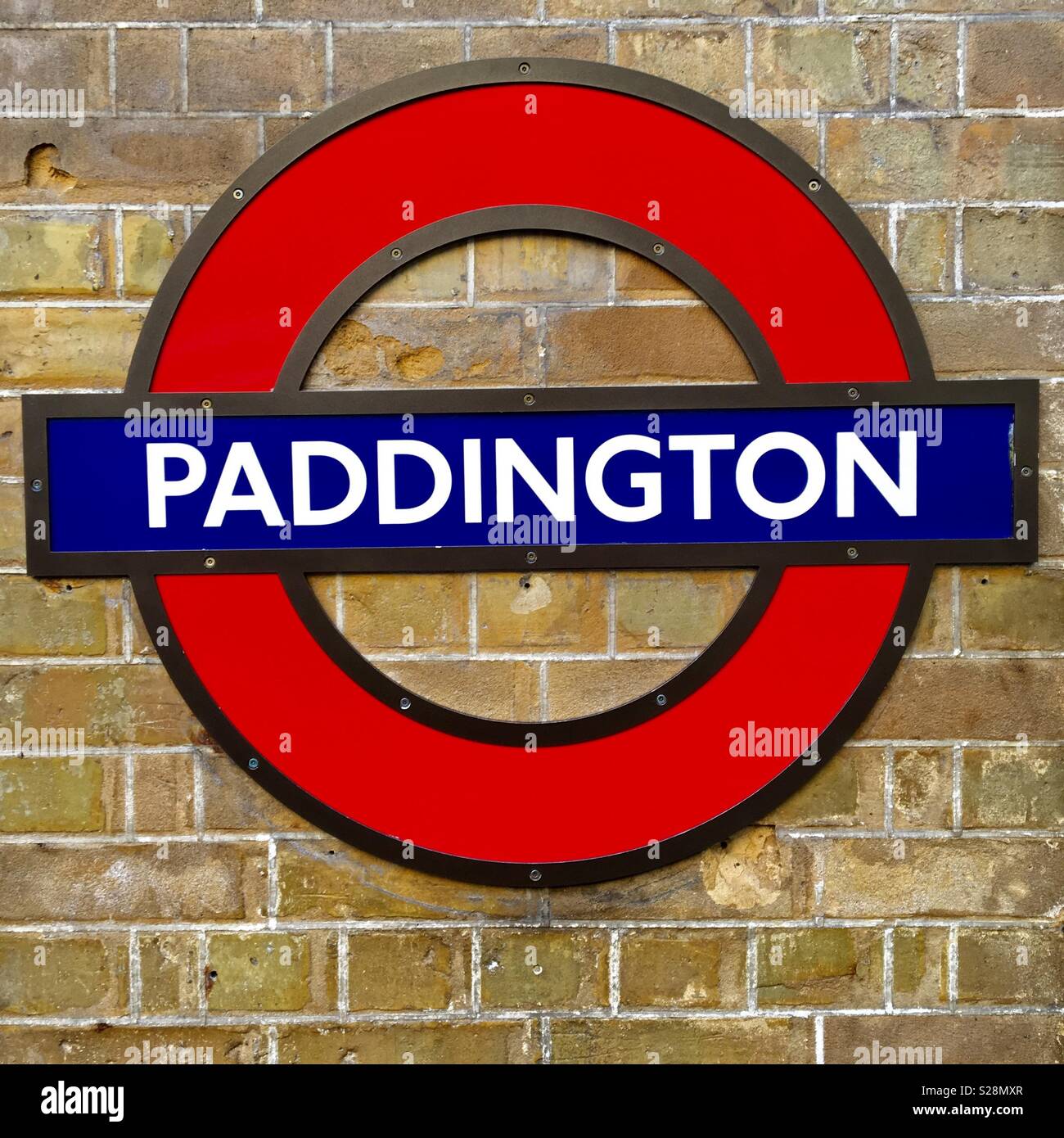 Paddington station sign hires stock photography and images Alamy