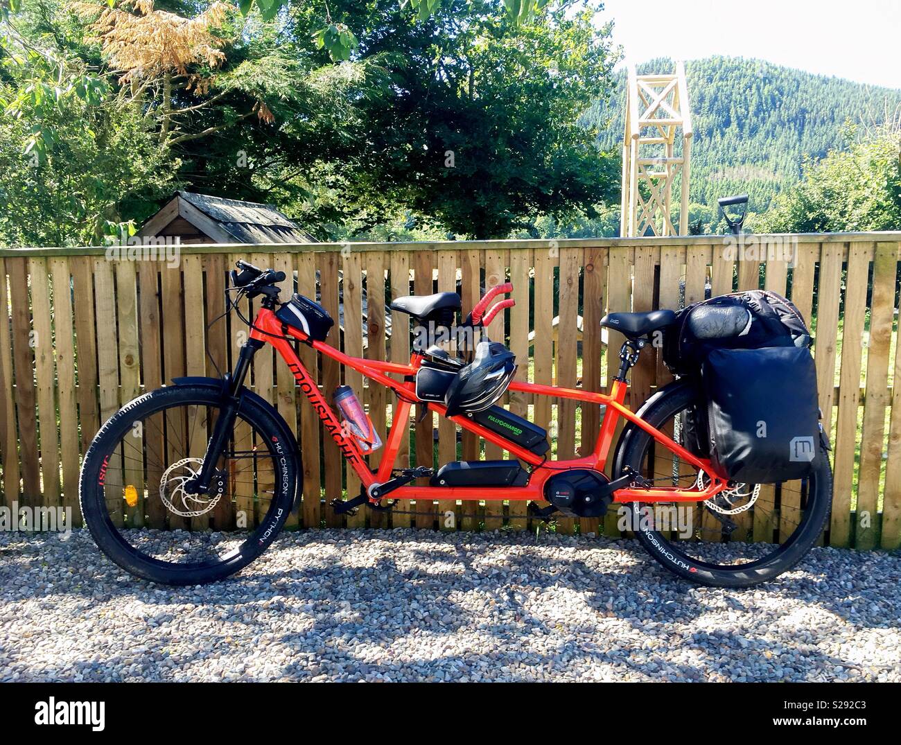 Tandem cycle hires stock photography and images Alamy