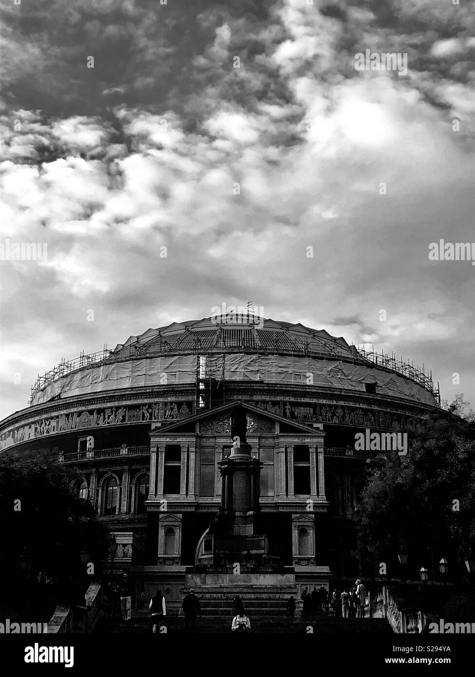 The proms albert hall Black and White Stock Photos & Images - Alamy