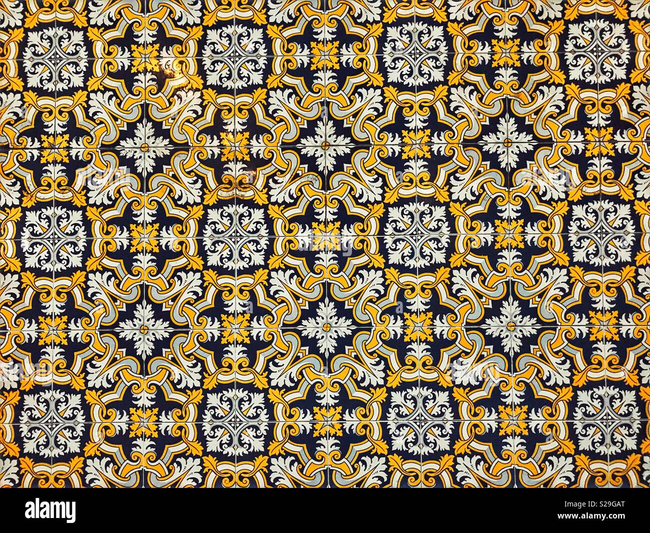 Traditional Portuguese wall tiles Stock Photo Alamy