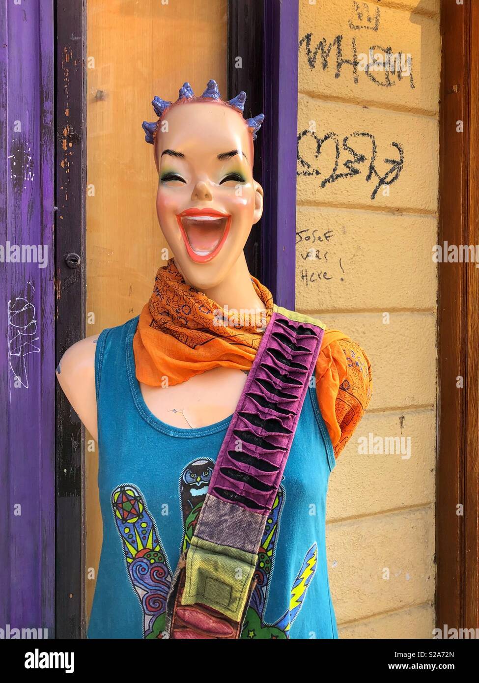 Funny laughing female mannequin Stock Photo Alamy