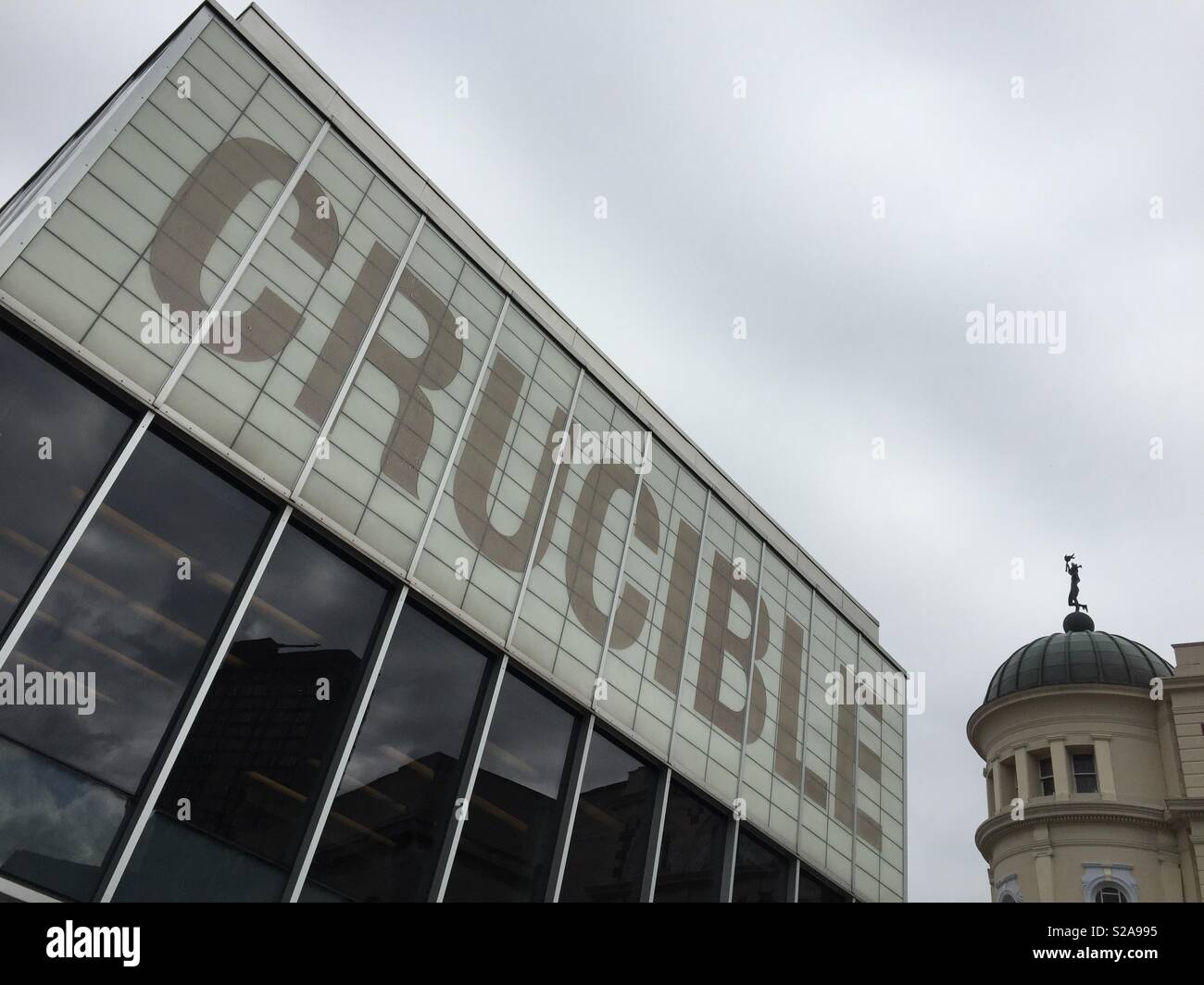 The Crucible in Sheffield Stock Photo Alamy