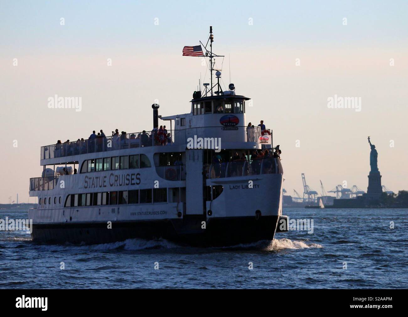 Statue Cruises Statue of Liberty Stock Photo Alamy