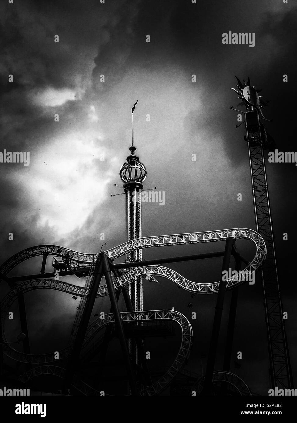 Fun rides at Gröna Lund amusement park in Stockholm Stock Photo