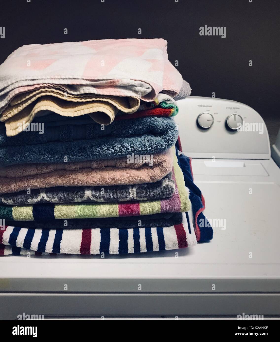 Folded laundry hires stock photography and images Alamy