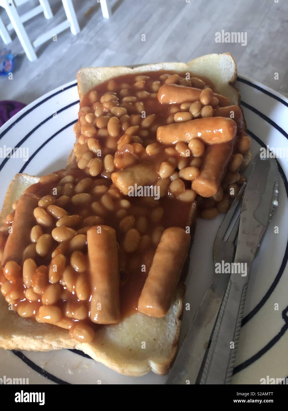 Beans toast sausage hires stock photography and images Alamy