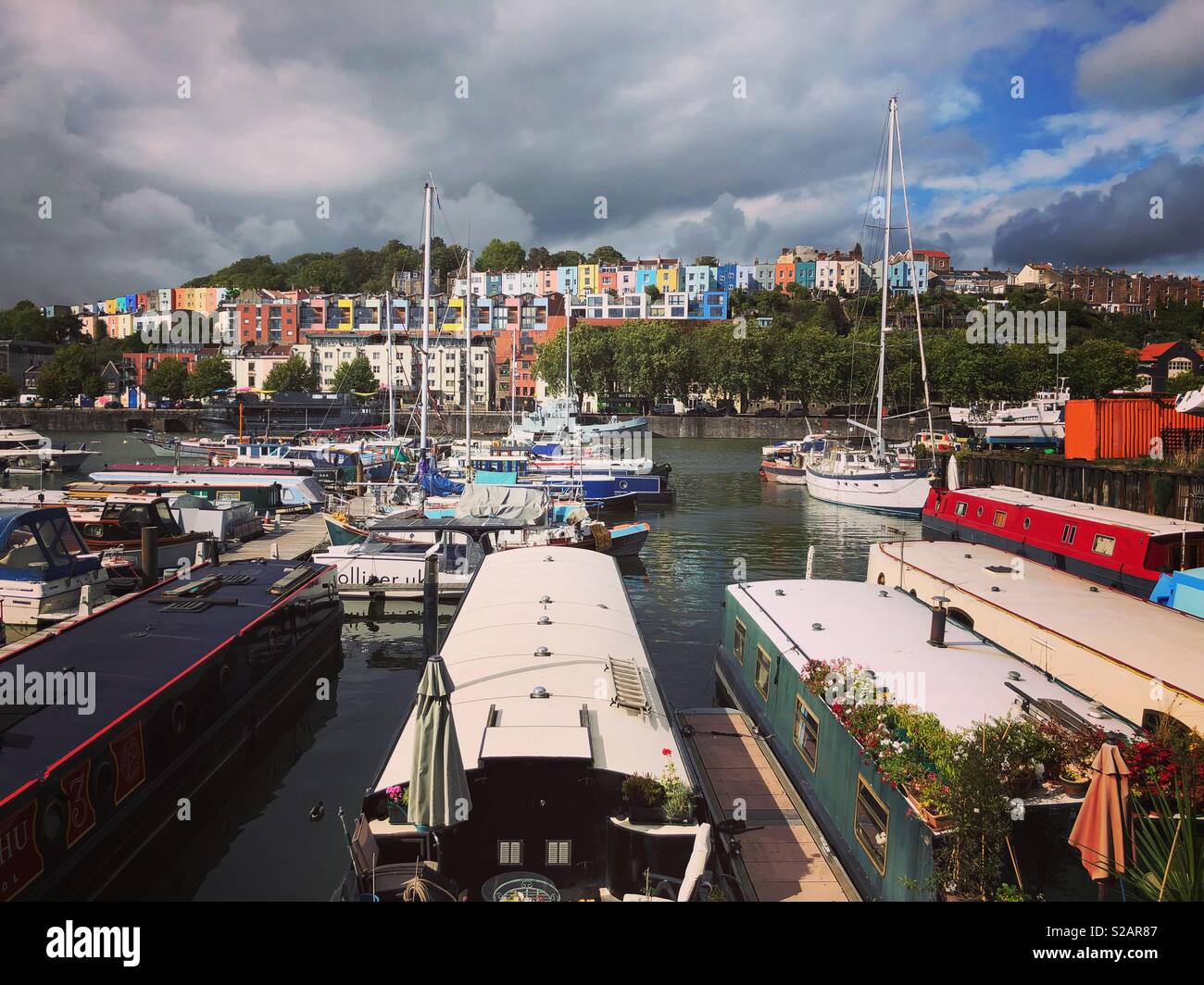 Bristol docks houses hires stock photography and images Alamy