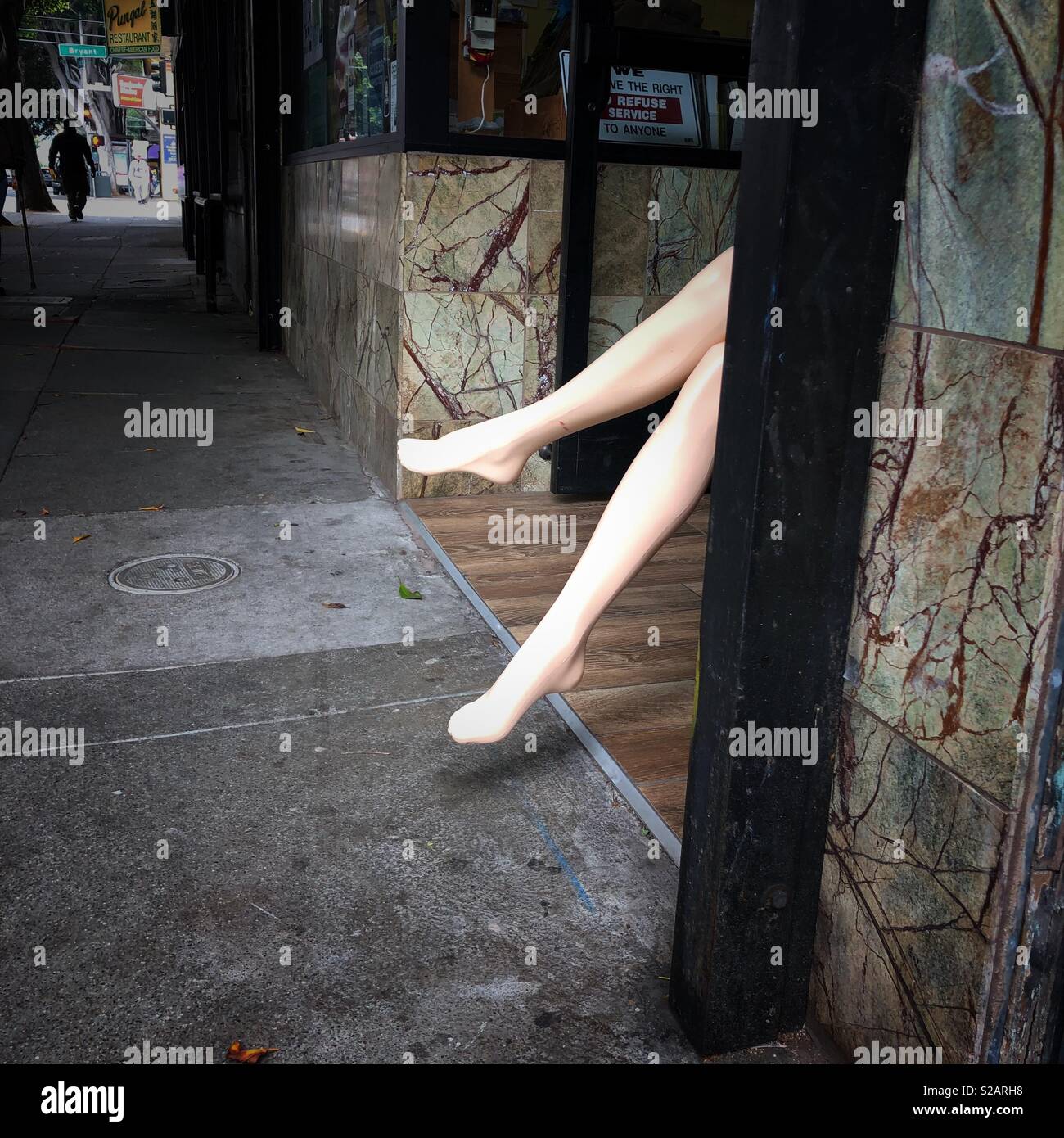 Mannequin legs hires stock photography and images Alamy