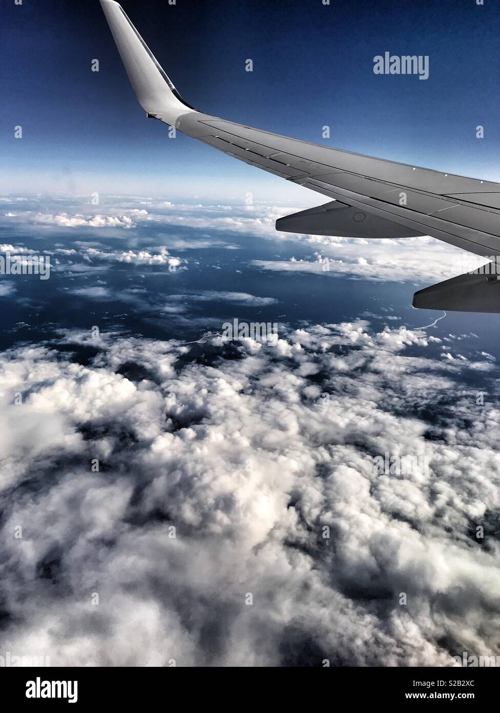 Clouds Plane Wing High Resolution Stock Photography and Images - Alamy