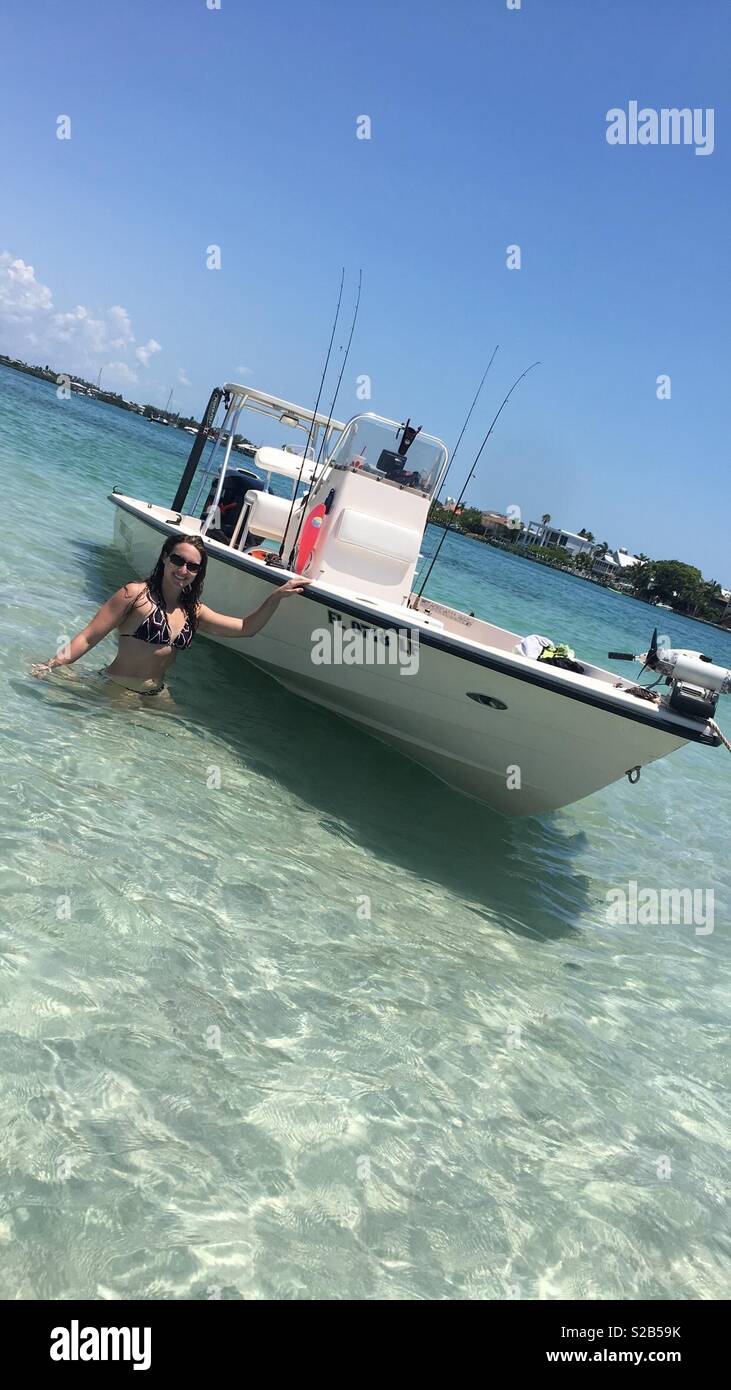 Florida sandbar. Boating life Stock Photo - Alamy