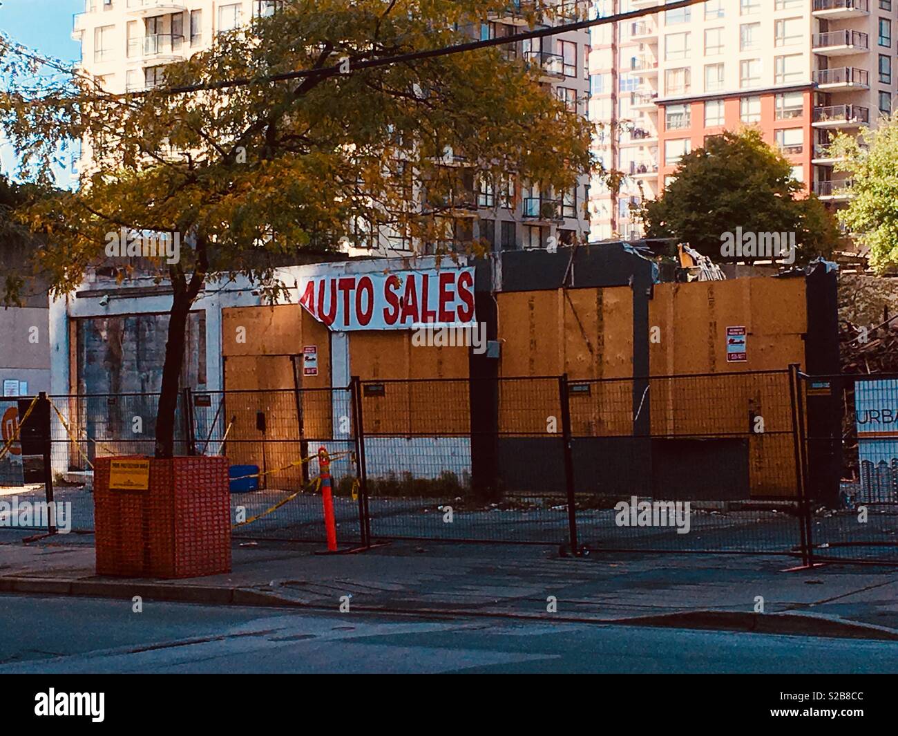 Car lot hires stock photography and images Alamy