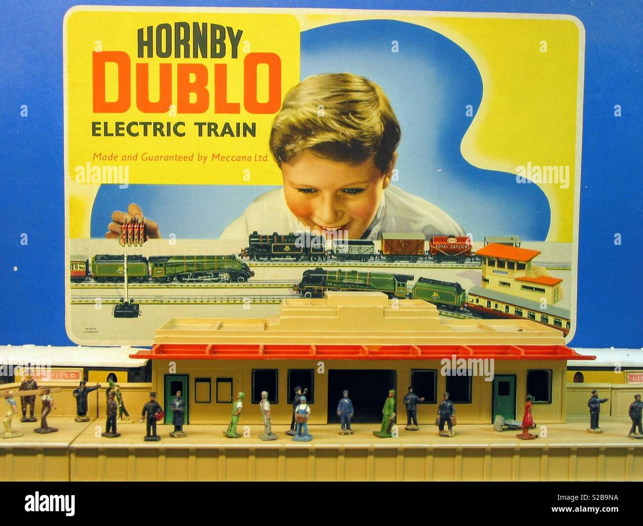 hornby dublo electric train