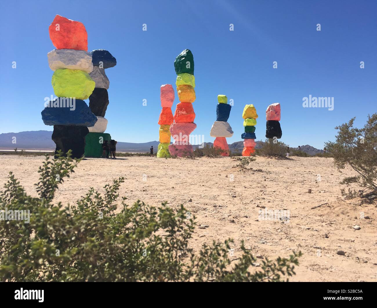 Seven Magic Mountains, large-scale desert artwork in Las Vegas, Nevada by Hugo Rondinone Stock Photo