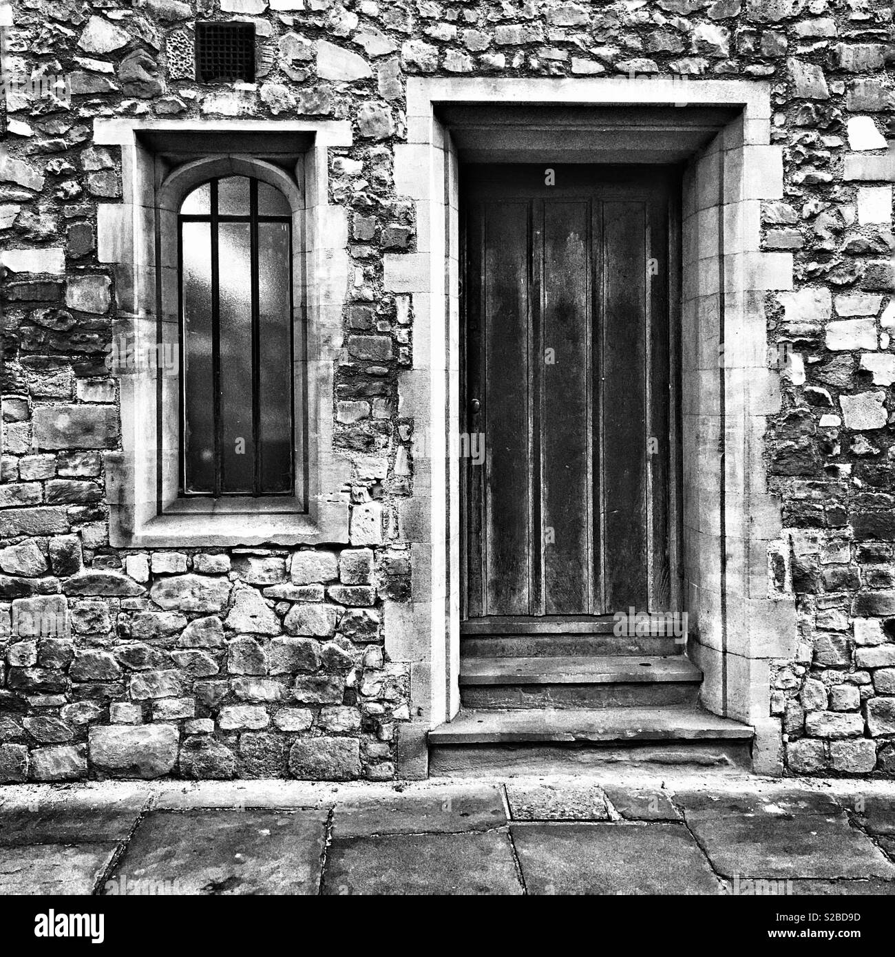 Old stone doorway Black and White Stock Photos & Images - Alamy