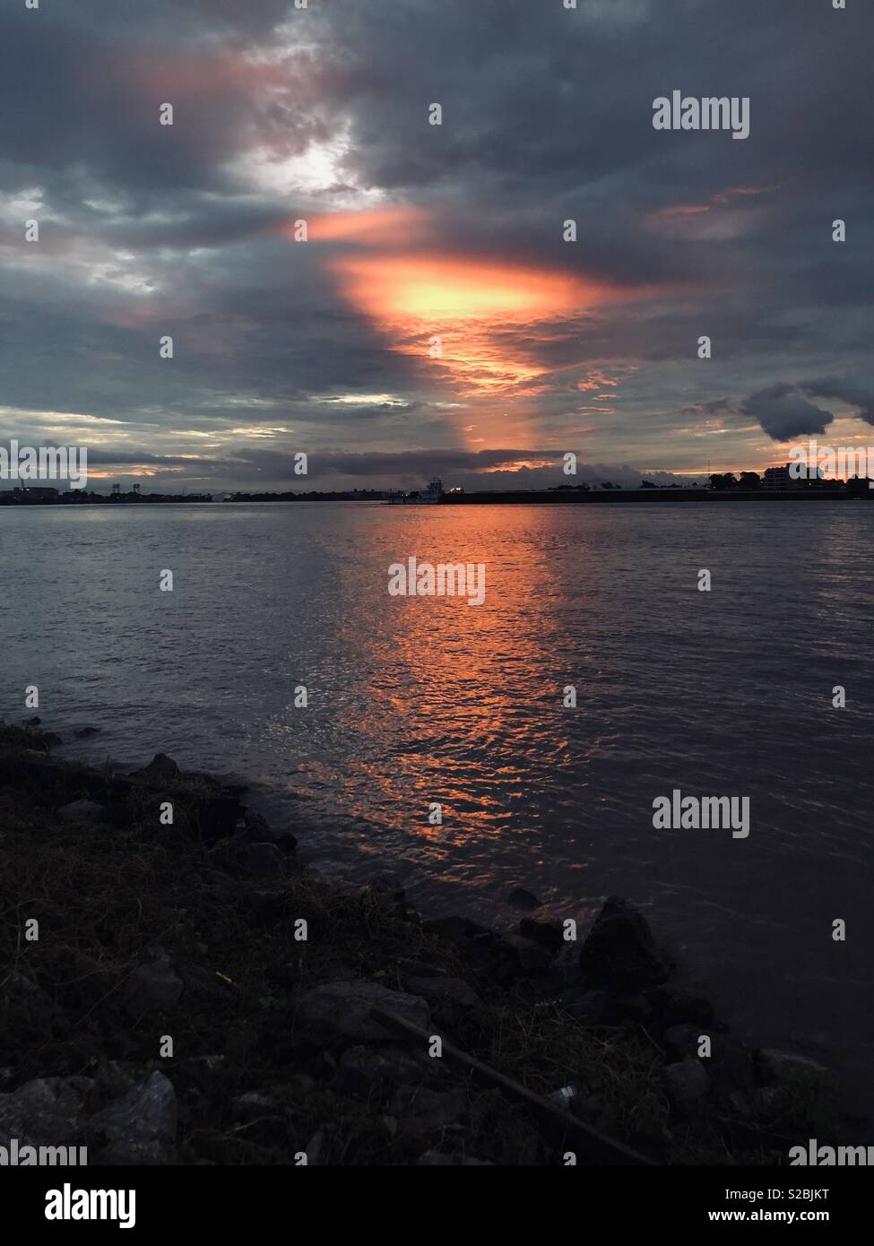 Fire in the sky New Orleans riverfront Stock Photo Alamy