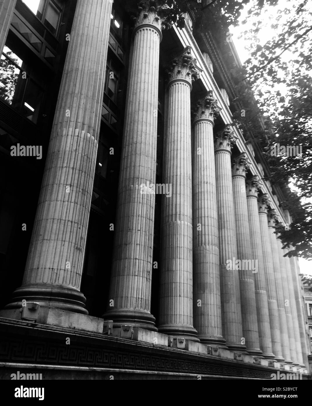 Columns Black and White Stock Photos & Images - Alamy