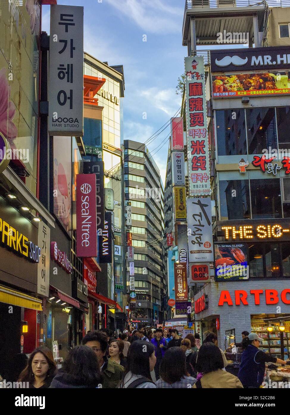 Shops in Myeongdong in Seoul, South Korea Stock Photo Alamy