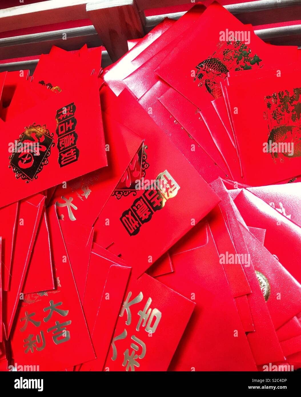 Chinese red envelopes Stock Photo Alamy