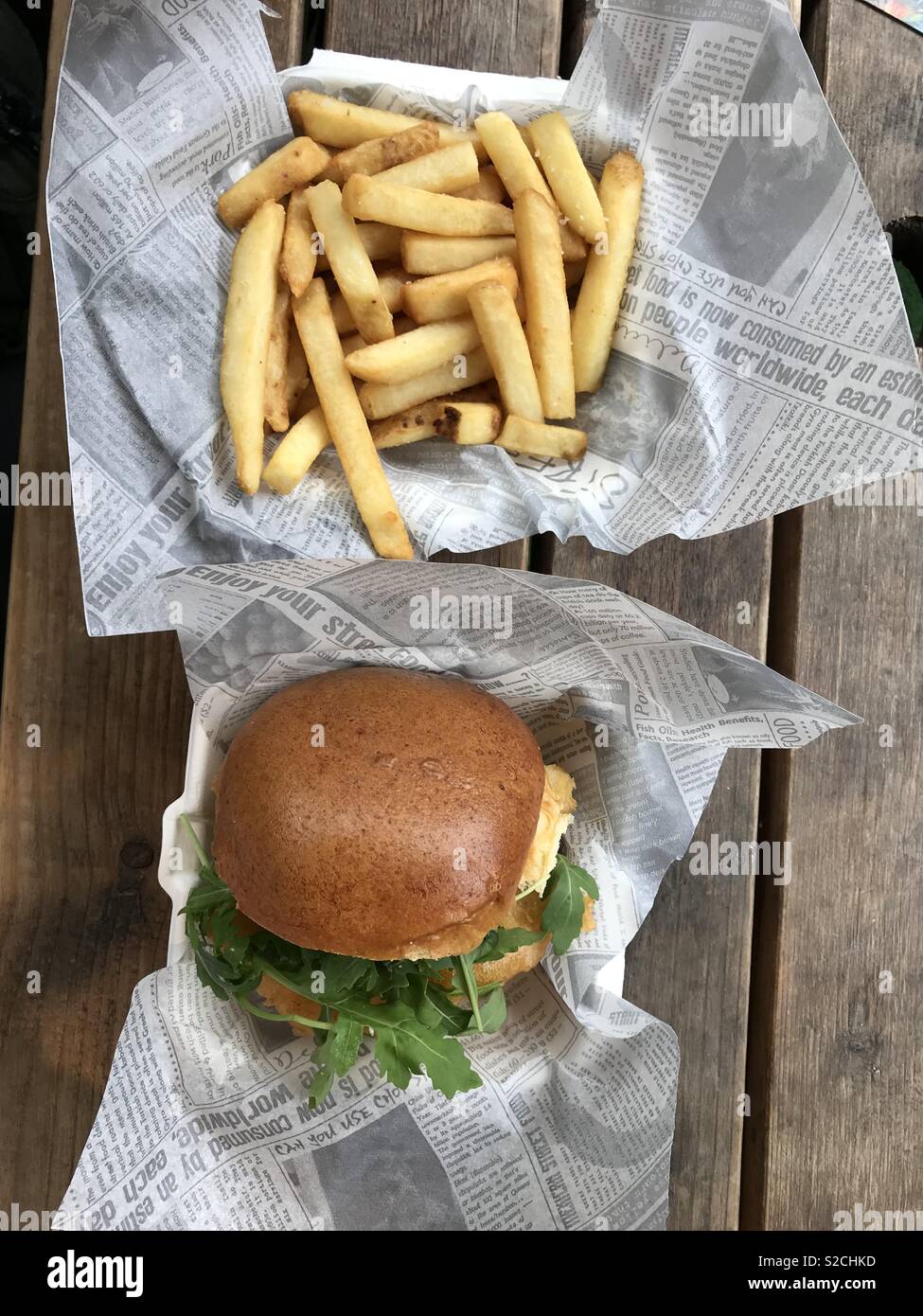 Burger chips takeaway hires stock photography and images Alamy
