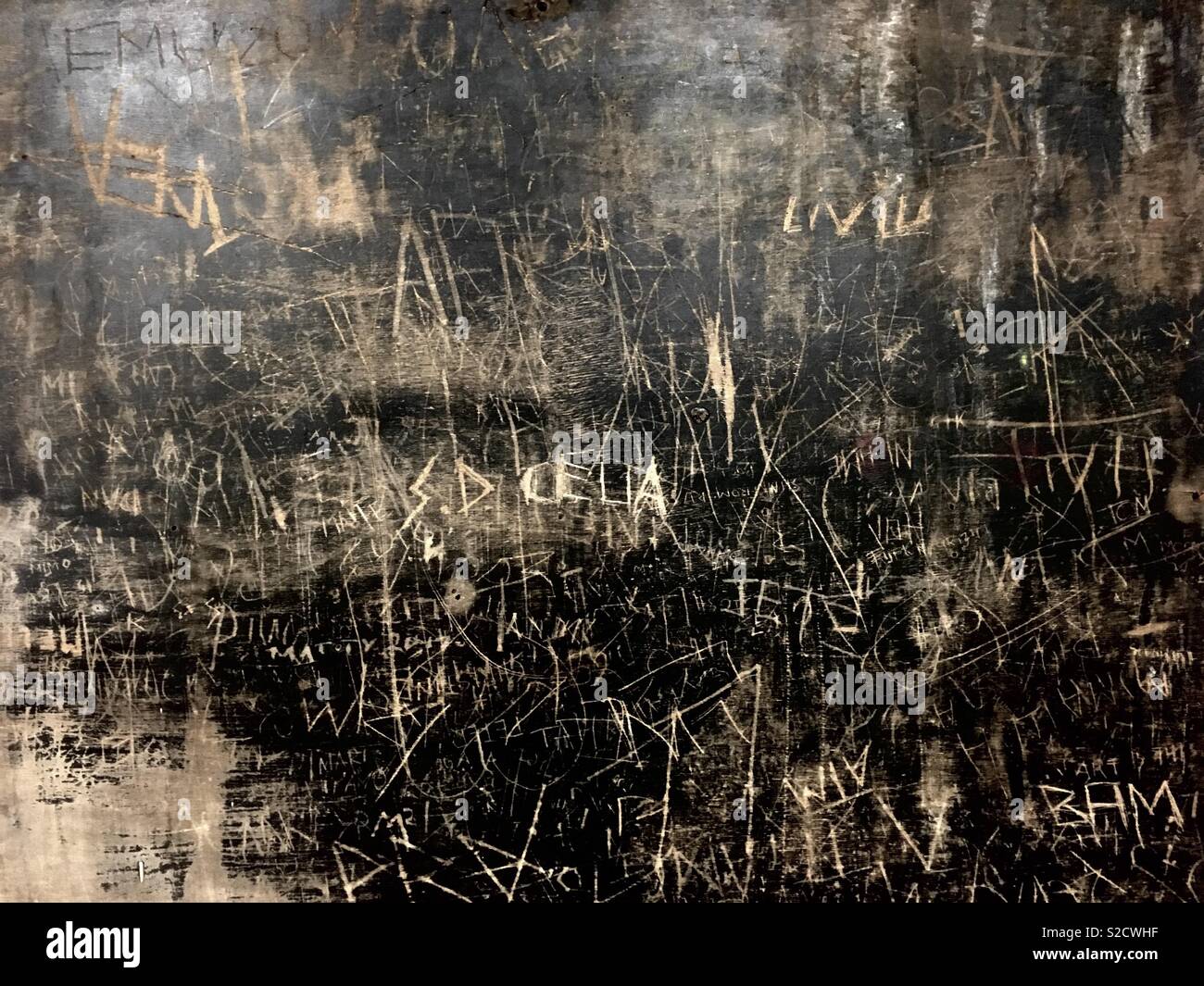 Scratch graffiti hires stock photography and images Alamy