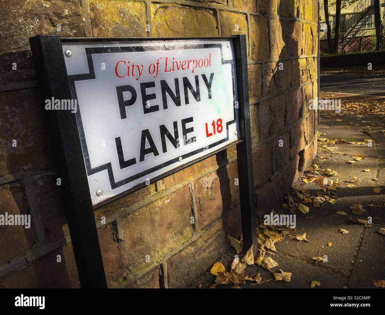 Liverpool Road Sign High Resolution Stock Photography and Images - Alamy