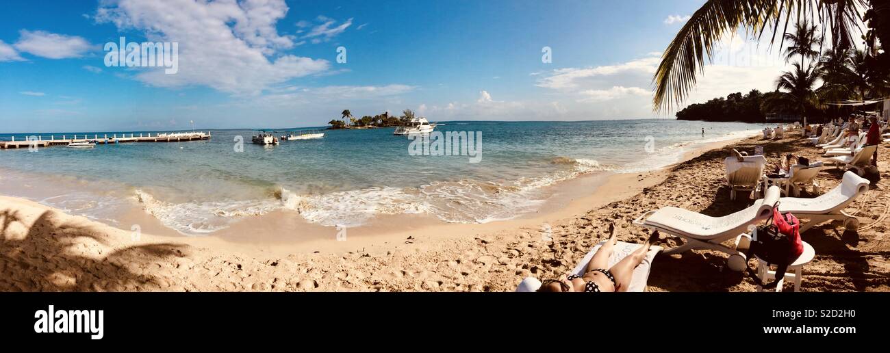 Caribbean vacation hi-res stock photography and images - Alamy