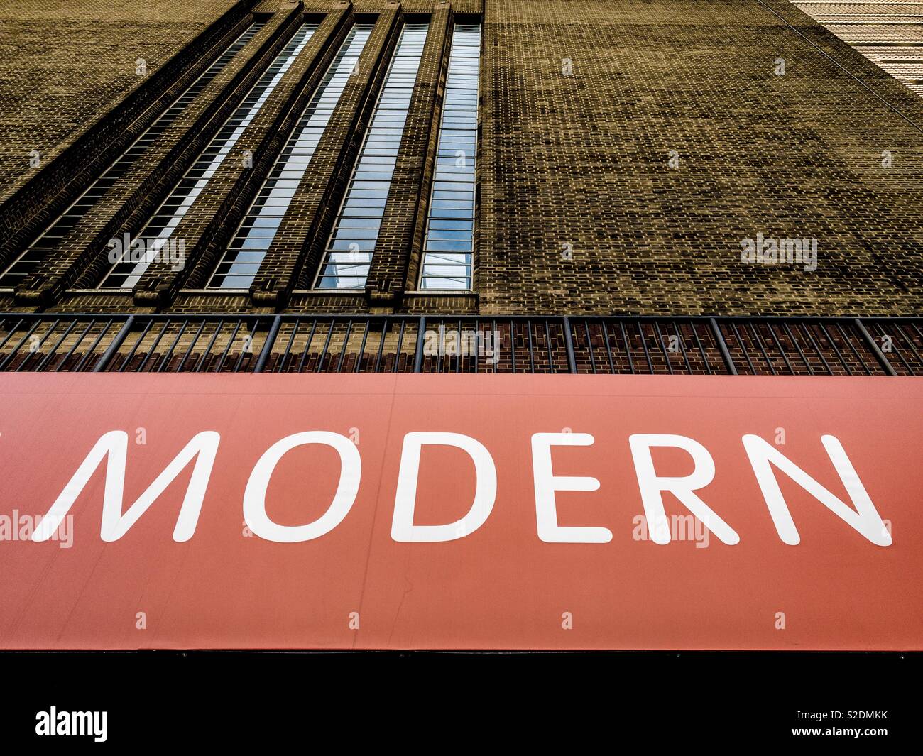 MODERN sign outside Tate Modern art gallery in London UK - Smartphone Captured Stock Image MODERN sign outside Tate Modern art gallery in London UK - Smartphone Captured Stock Image