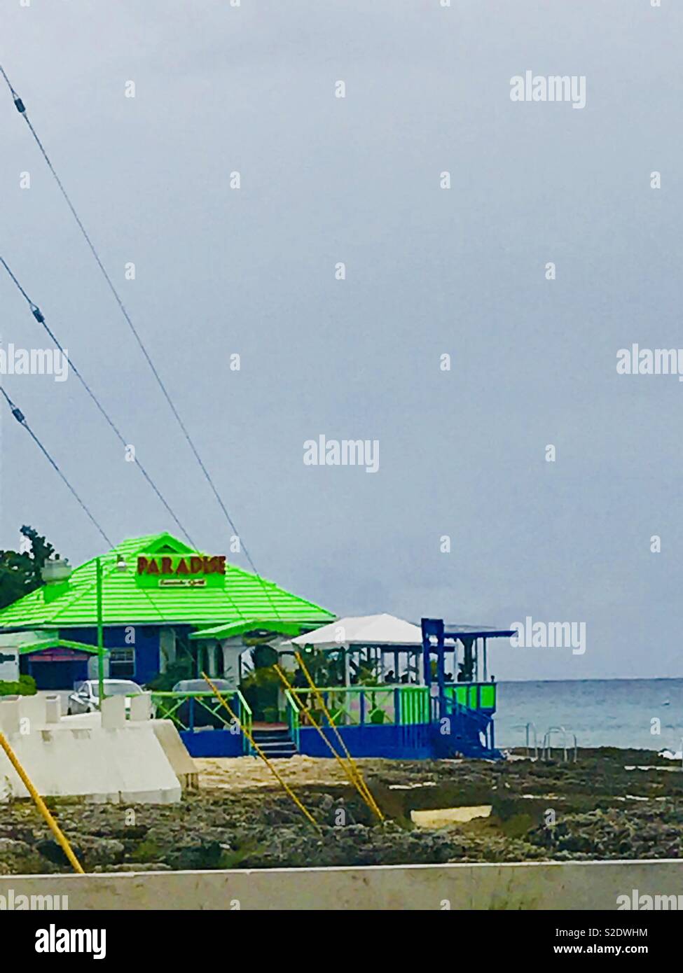 Paradise restaurant and bar on the seafront Stock Photo Alamy