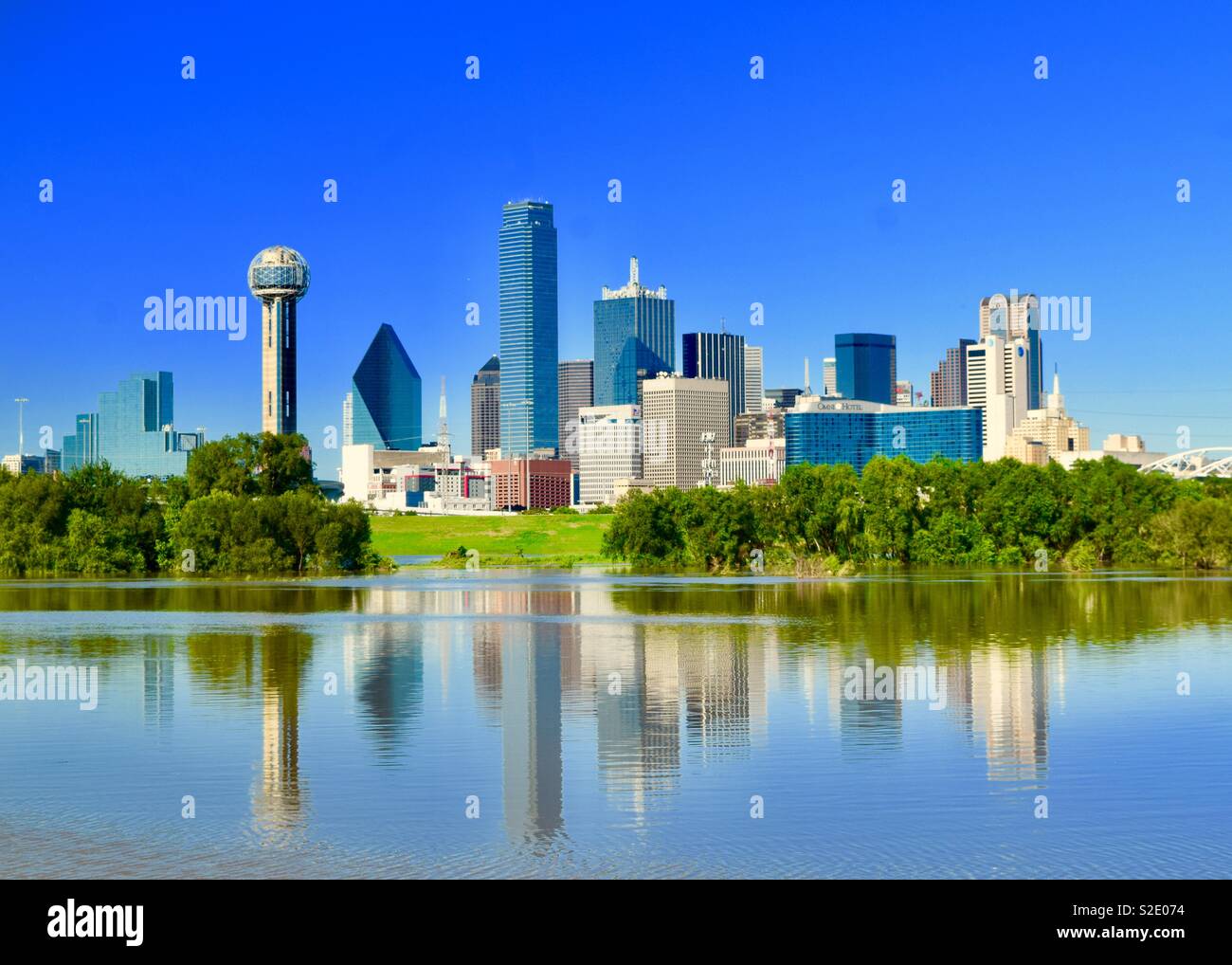 Dallas Skyline Stock Photos & Dallas Skyline Stock Images - Alamy