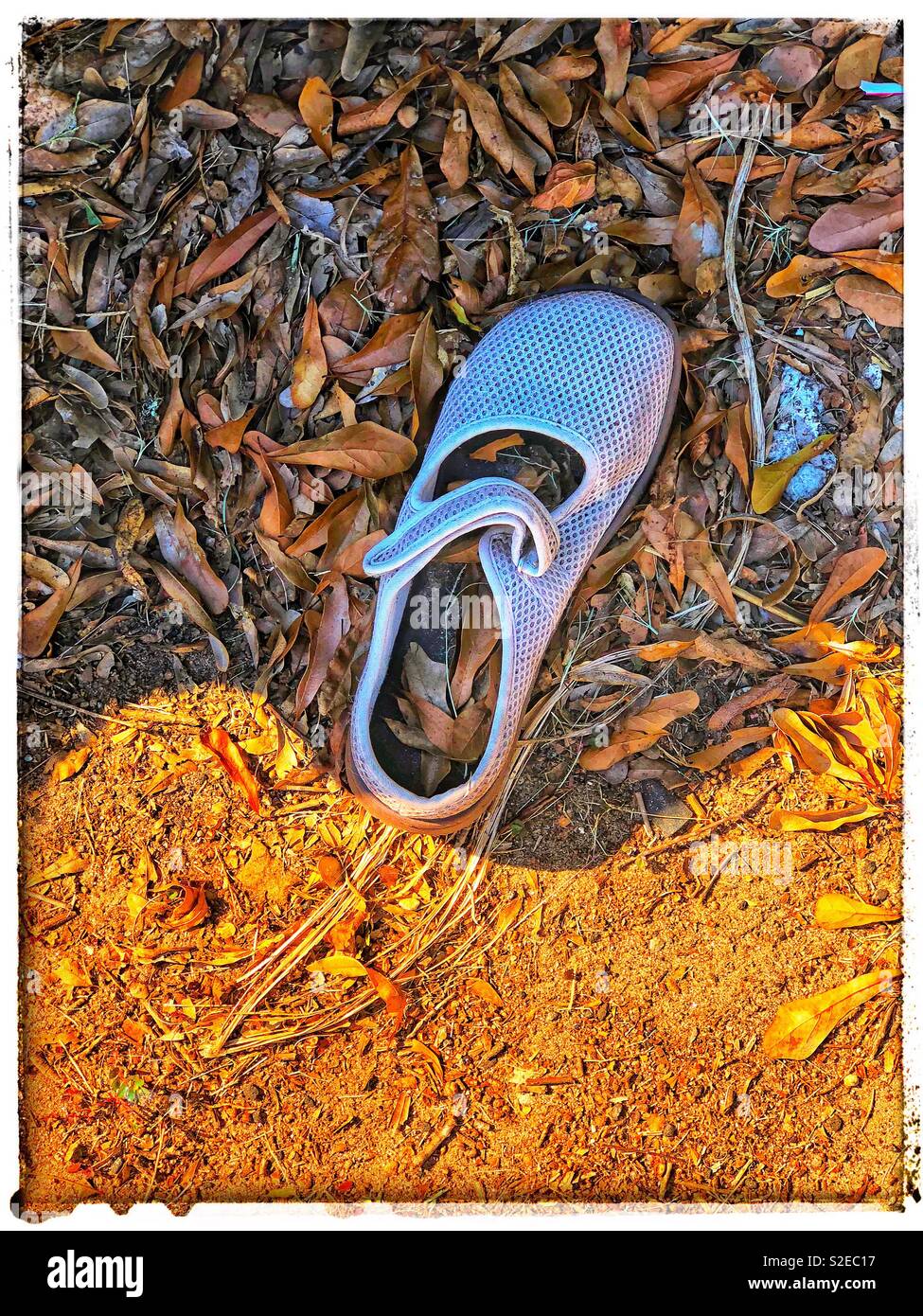 Lost shoe hi-res stock photography and images - Alamy