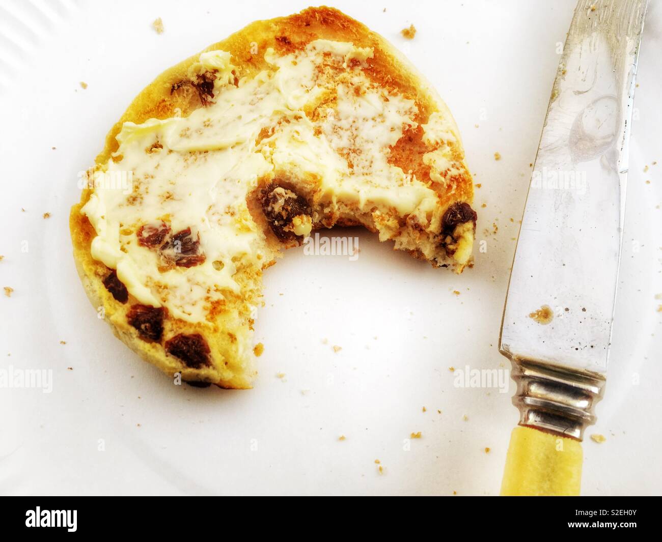 Toasted buttered tea cake Stock Photo Alamy